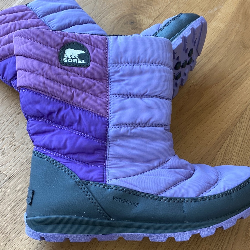 Sorel Lavender and Charcoal Winter Boots - Picture 5 of 5